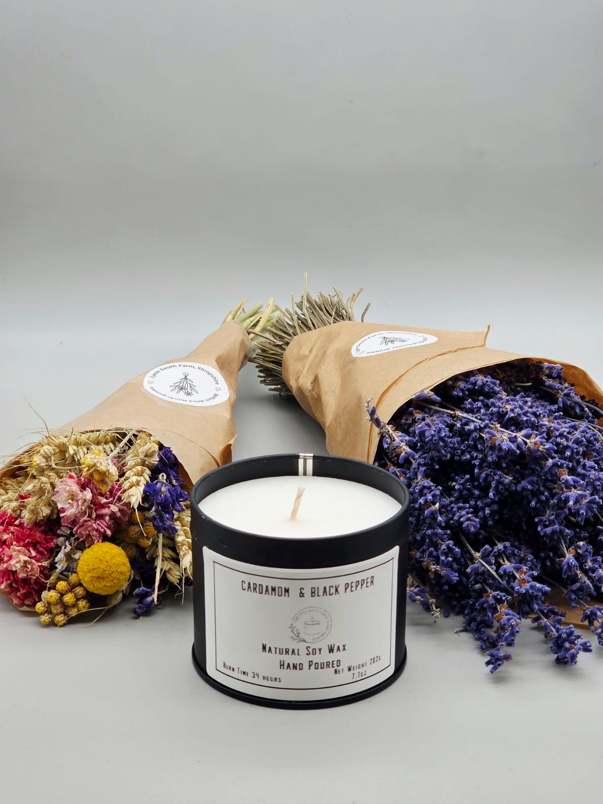 Cardamom and Black Pepper Medium Candle