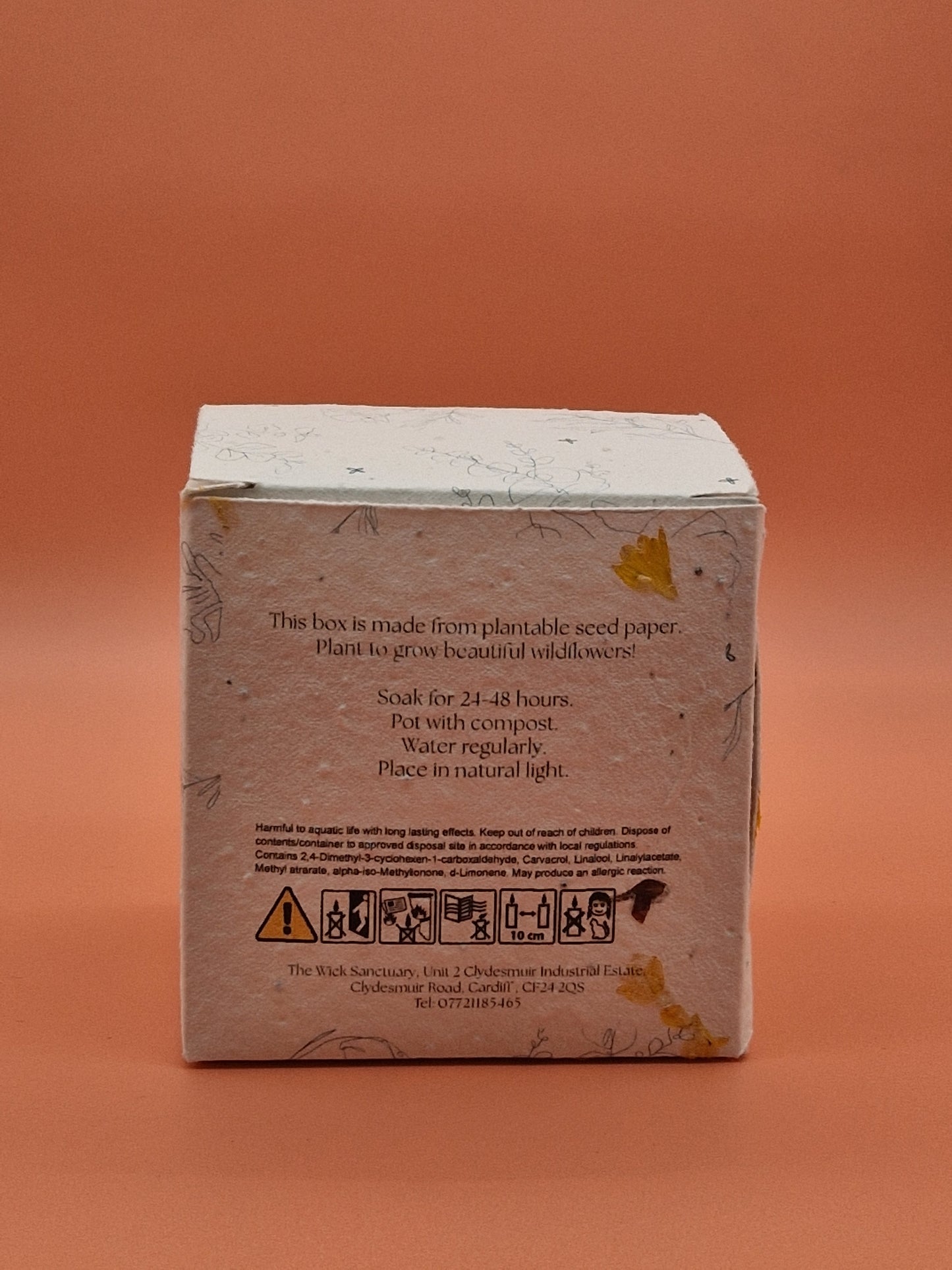 Hebora – Botanical Awakening Candle (220g)