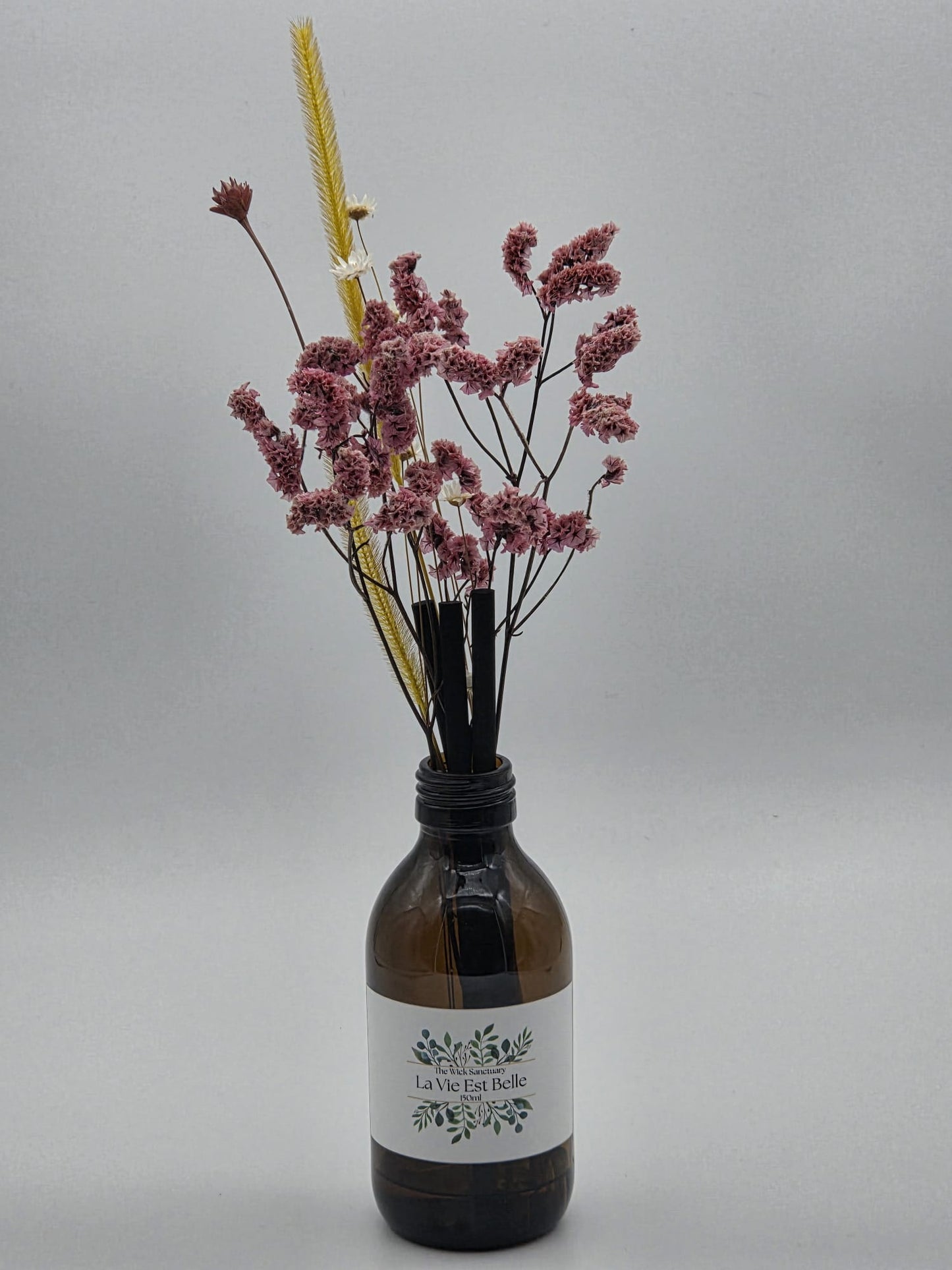 Inspired by La Vie est Belle 150ml Reed Diffuser