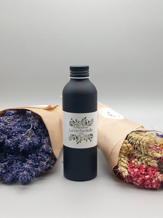 Inspired by La Vie est Belle 150ml Reed Diffuser Refill